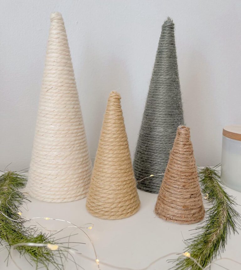 DIY Christmas yarn tree sets